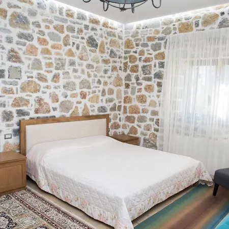 Luxury Saint Nikolas *