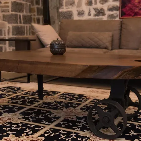 Luxury Saint Nikolas *