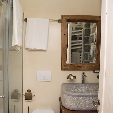 Luxury Saint Nikolas Voskopoja